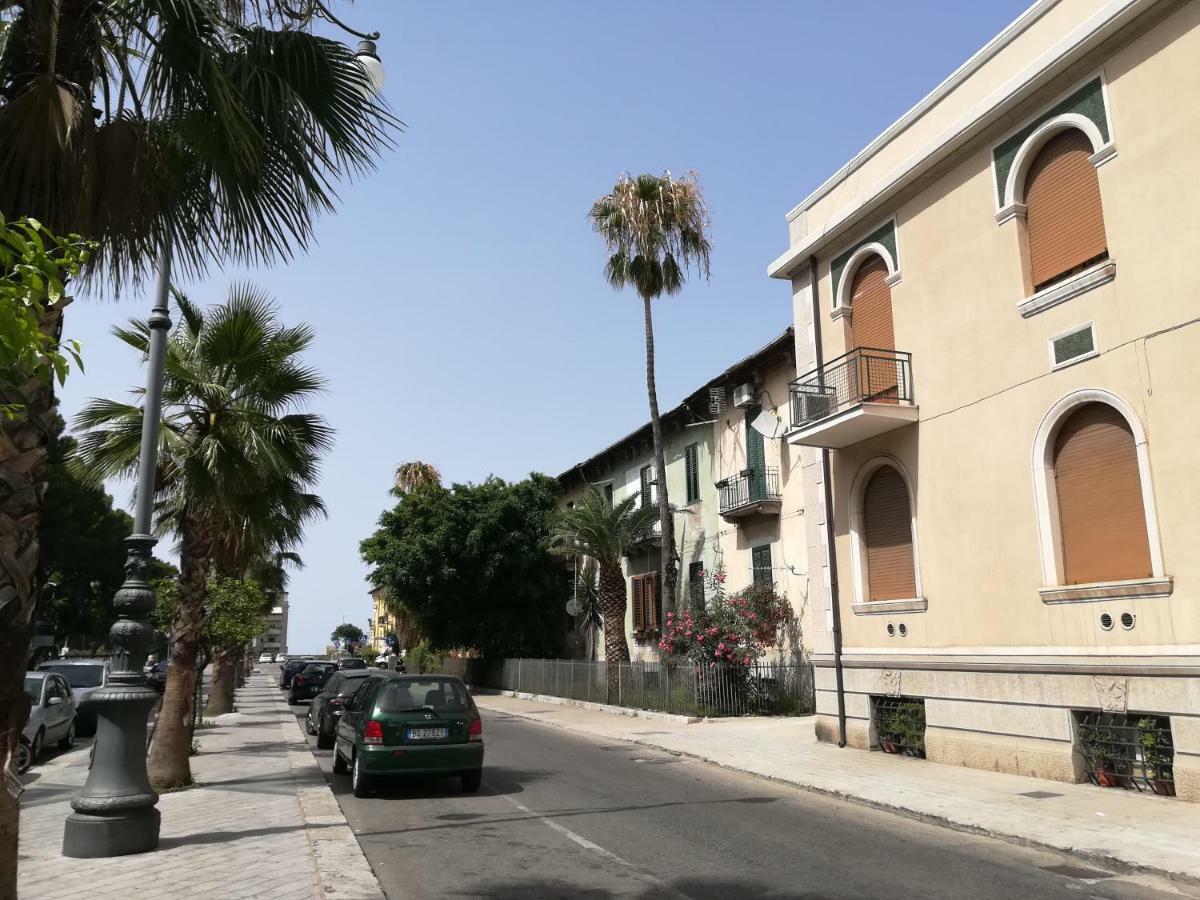 Guest House B&B Via Marina Reggio di Calabria Buitenkant foto