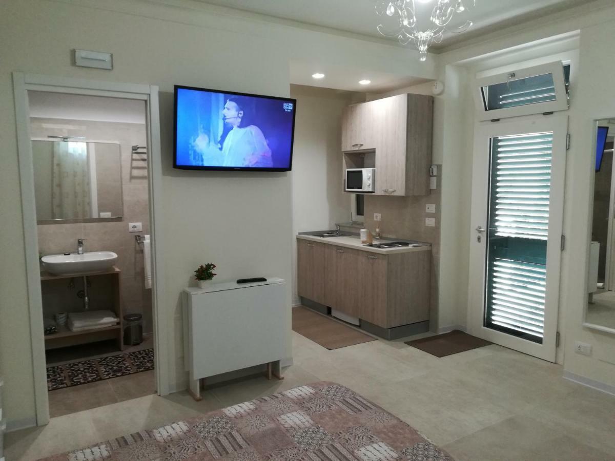Guest House B&B Via Marina Reggio di Calabria Buitenkant foto