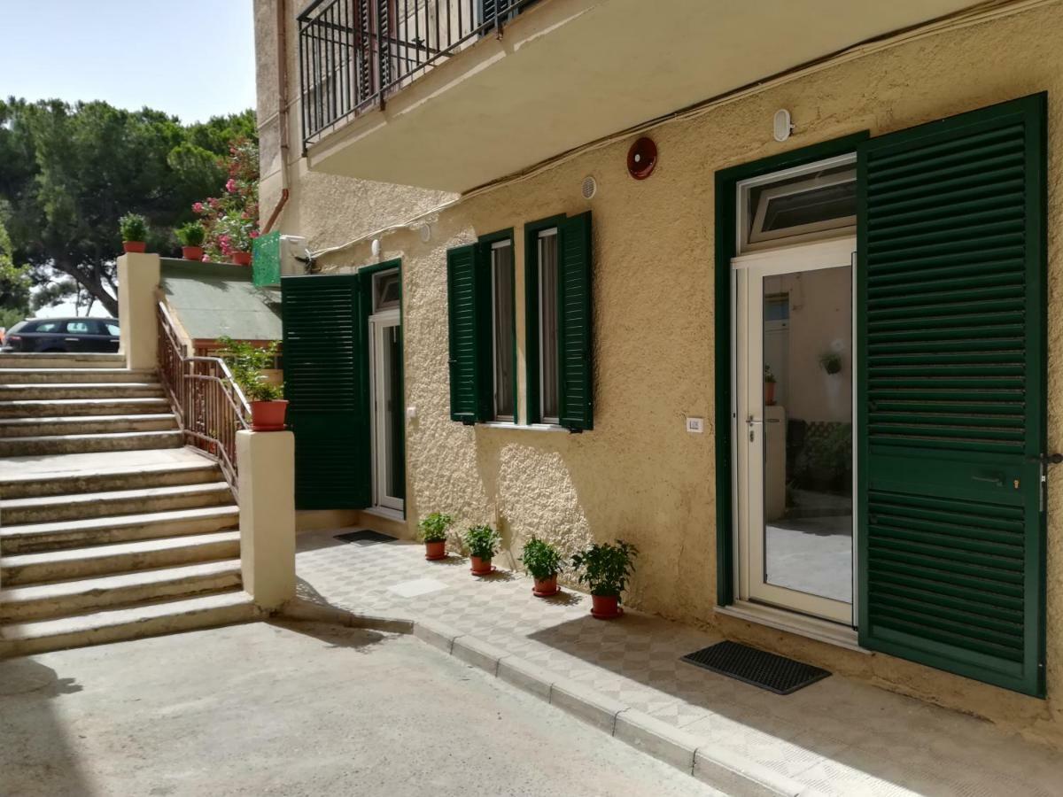 Guest House B&B Via Marina Reggio di Calabria Buitenkant foto